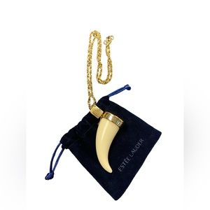 NWT ESTEE LAUDER NECKLACE 2013 PLEASURES CHARMING HORN PENDANT DISCONTINUED